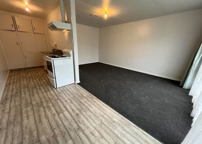  at 4/8 Lowestoft Place, West End, Palmerston North, Manawatu / Whanganui