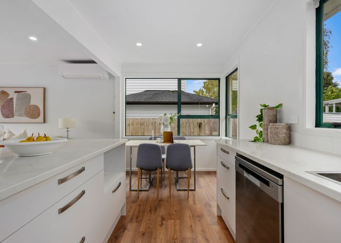  at 101A Rathgar Road, Henderson, Waitakere City, Auckland