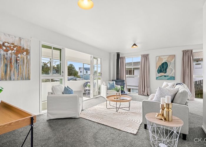  at 3 Eastview Grove, Normandale, Lower Hutt, Wellington