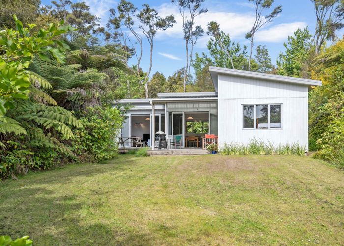  at 105 Bays Road, Ōrere Point