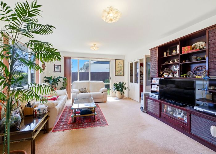  at 2-11 Delph Street, Avonhead, Christchurch City, Canterbury