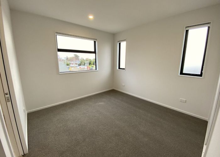  at 3/16 Smith Street, Woolston, Christchurch