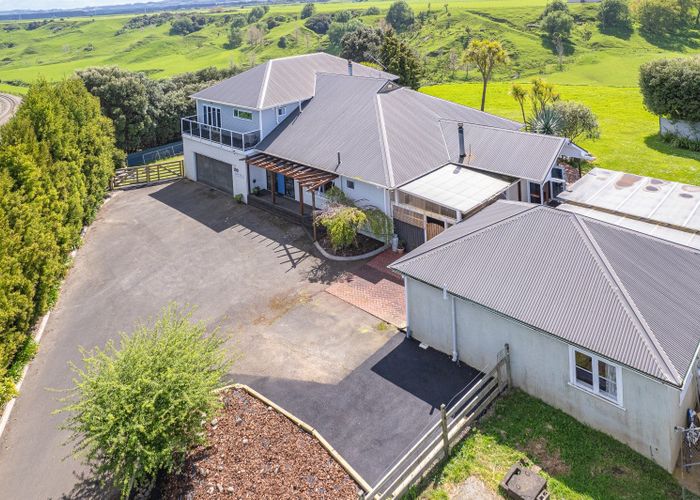  at 100 Western Line, Whanganui