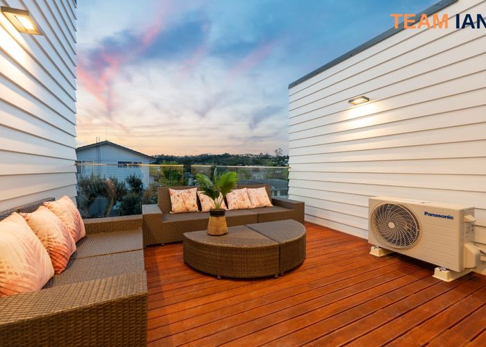  at 14 Sabot Place, Massey, Waitakere City, Auckland
