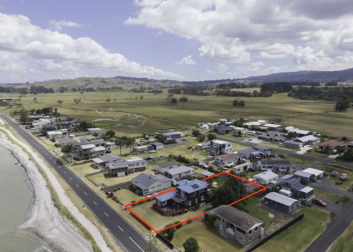  at 897 East Coast Road, Pokeno