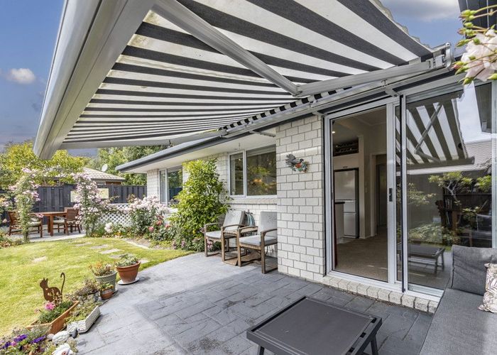  at 12 Castle Way, Beckenham, Christchurch