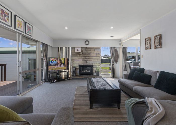  at 394 Ngatai Road, Bellevue, Tauranga