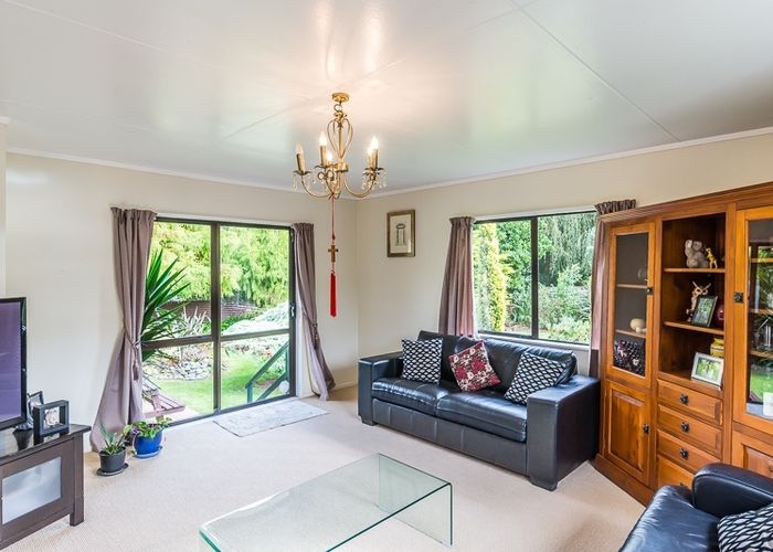  at 17 Sunshine Avenue, Paraparaumu