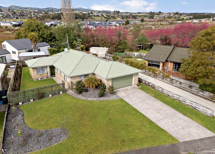  at 106 College Place, Poike, Tauranga, Bay Of Plenty