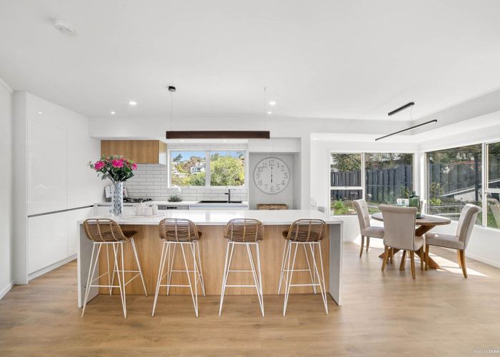 at 19 Helvetia Drive, Browns Bay, Auckland