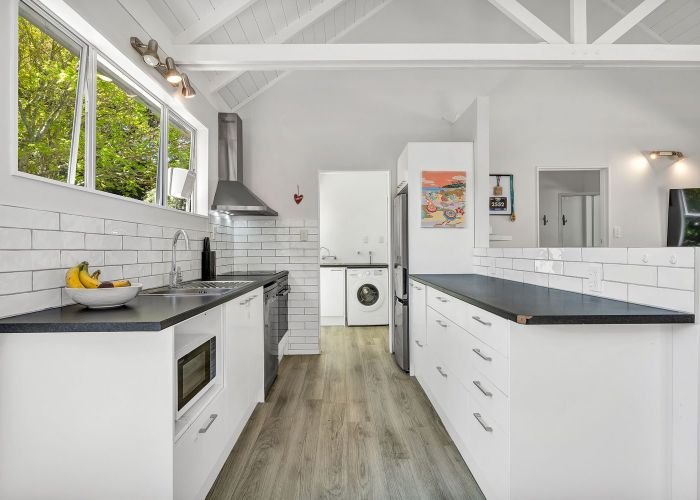  at 28A Riversdale Drive, Merrilands, New Plymouth, Taranaki