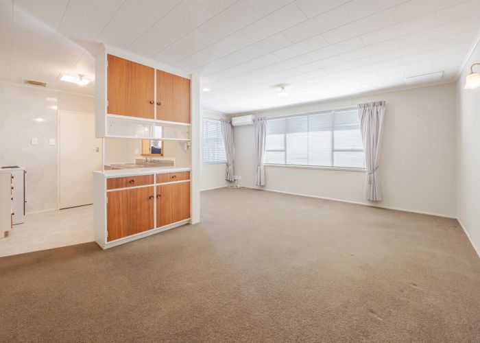  at 2/17 Bowling Road, Greenmeadows, Napier, Hawke's Bay