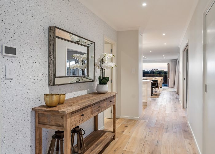  at 33 Paso Fino Crescent, Karaka, Papakura