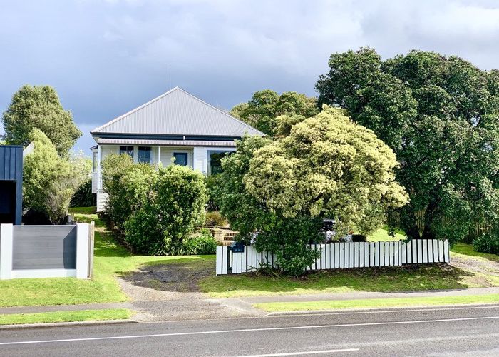  at 732 Papamoa Beach Road, Papamoa Beach, Papamoa