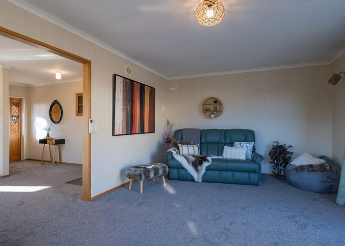  at 3 Lorimer Lane, Richmond