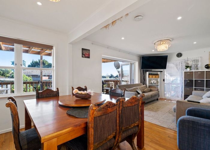  at 63 Edgewater Drive, Pakuranga, Manukau City, Auckland