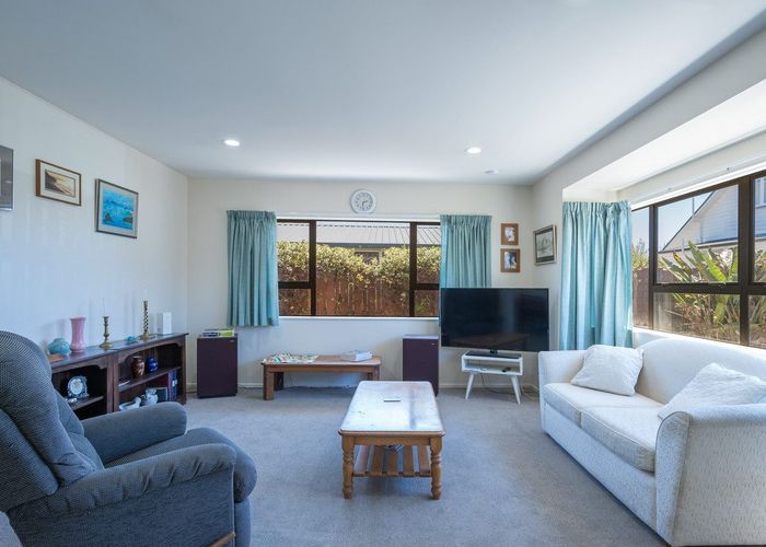  at 2/60 Grove Street, The Wood, Nelson