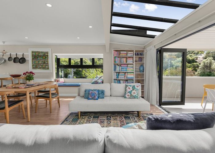  at 128 Normandale Road, Normandale, Lower Hutt, Wellington