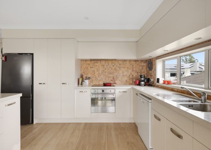  at 105 Rowesdale Drive, Ohauiti, Tauranga, Bay Of Plenty