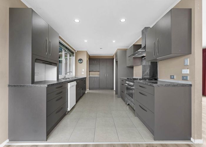  at 28 Cornwall Road, Papatoetoe, Manukau City, Auckland