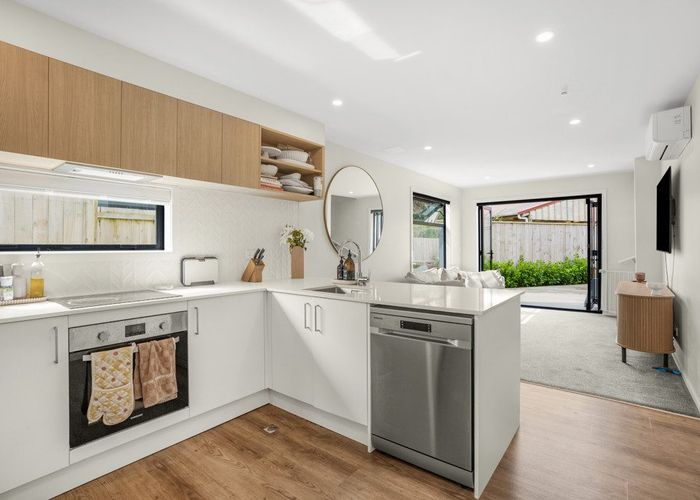  at 10/207 Oxford Terrace, Avalon, Lower Hutt, Wellington