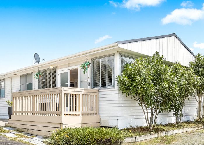  at 1/12 Marewa Street, Te Atatu South, Waitakere City, Auckland