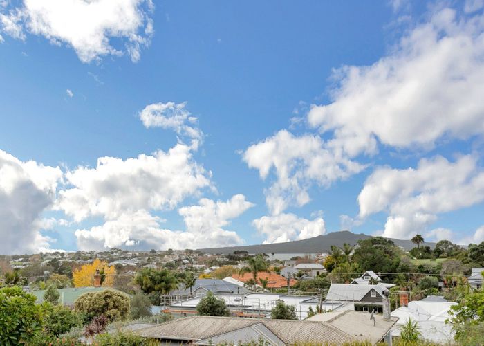  at 3/14A Albert Road, Devonport, Auckland