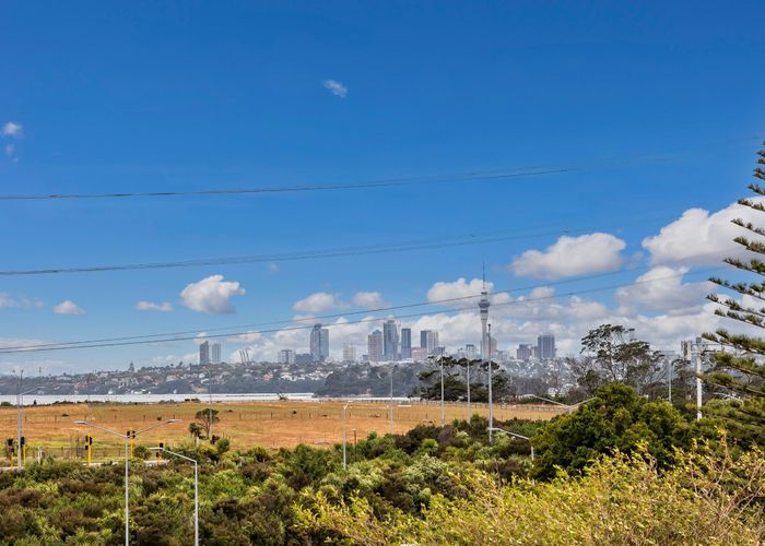 at 6 / 3 Milich Terrace, Te Atatu South, Waitakere City, Auckland