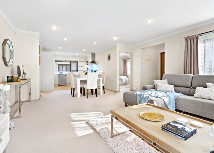  at 31 Bradnor Meadows Drive, Swanson, Auckland