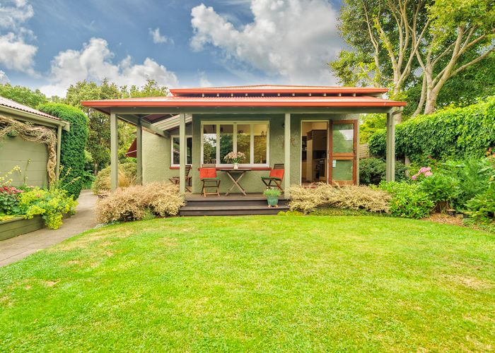  at 9 Rayburn Avenue, Papanui, Christchurch