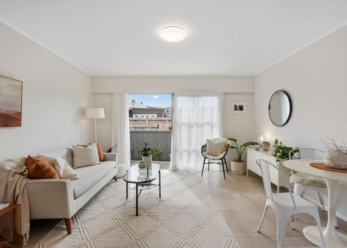  at 3/32 Fowlds Avenue, Sandringham, Auckland City, Auckland