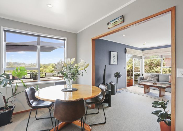  at 61 Forest Hill Road, Henderson, Auckland