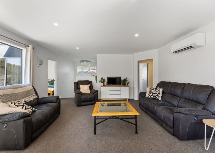  at 1/16 Kelso Grove, Kelson, Lower Hutt