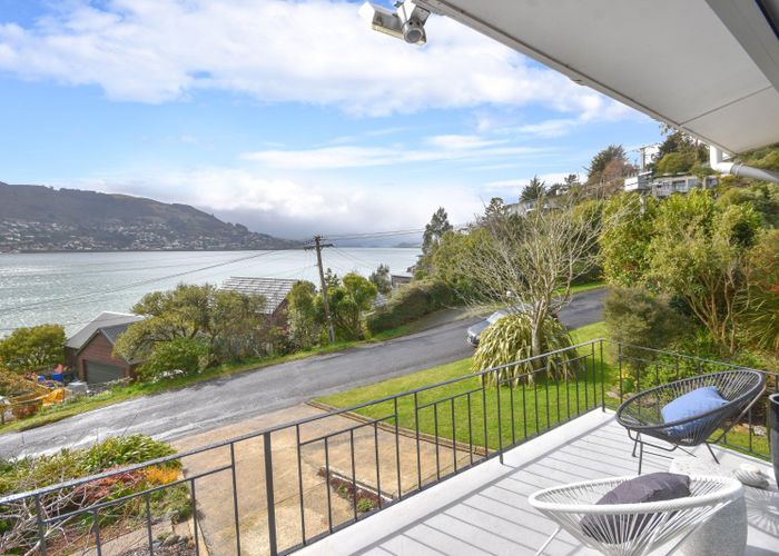  at 8 Irvine Road, The Cove, Dunedin