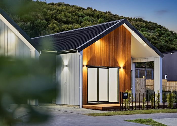  at 32 Streamview Way, Long Bay, North Shore City, Auckland