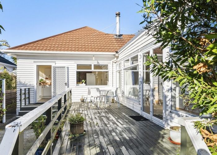  at 13 Fife Lane, Miramar, Wellington