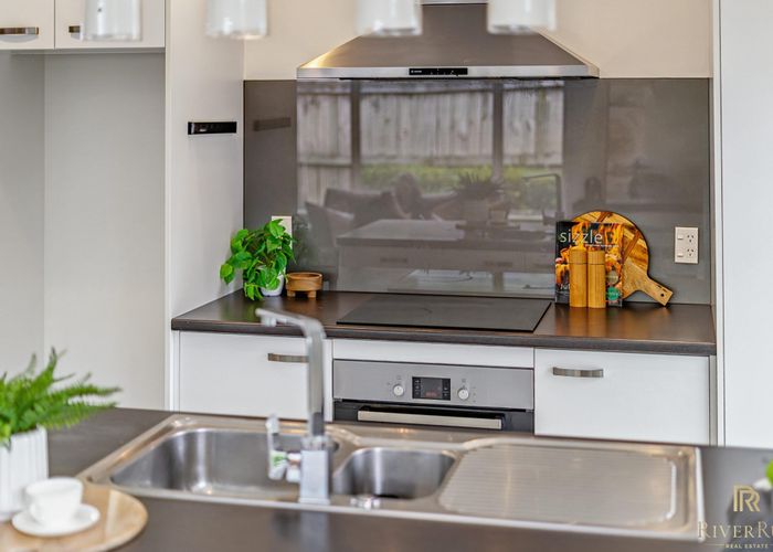  at 4 Rimutaka Street, Trentham, Upper Hutt, Wellington