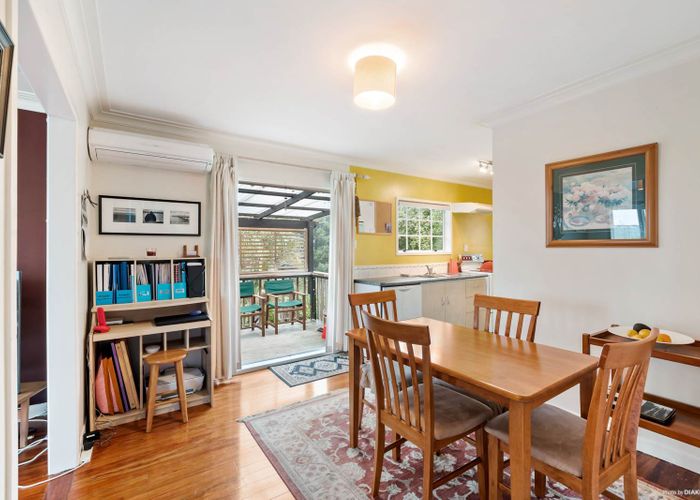  at 1/19 Fordham Street, Beach Haven, Auckland