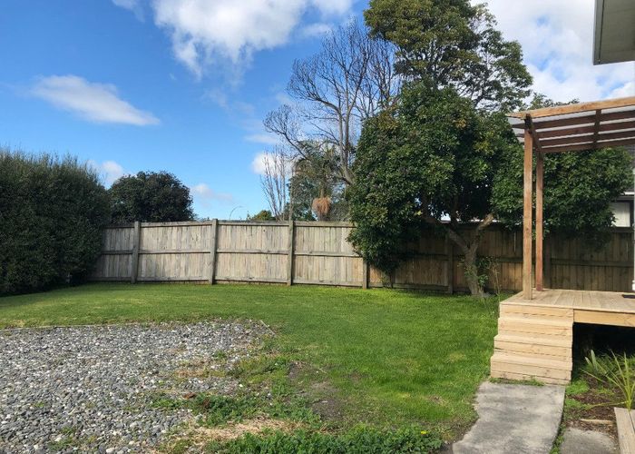  at 1/42 Durham Street , Te Atatu Peninsula, Waitakere City, Auckland