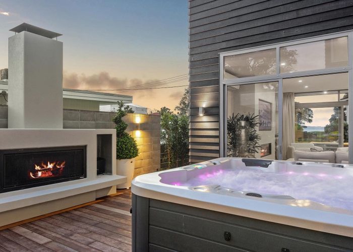  at 37 Laurence Street, Manly, Rodney, Auckland