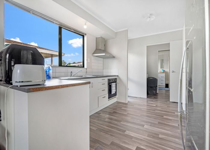  at 27e Breckons Ave, Nawton, Hamilton, Waikato