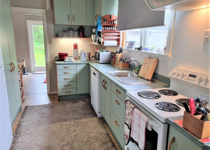  at 11 Prouse Grove, Silverstream, Upper Hutt, Wellington