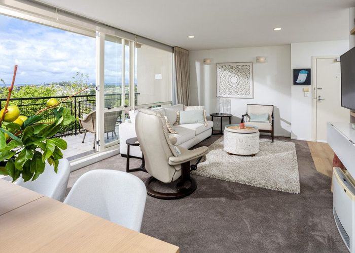  at 16/166 Mokoia Road, Birkenhead, North Shore City, Auckland