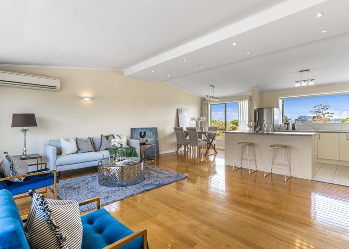  at 3/35 Killarney Street, Takapuna, Auckland