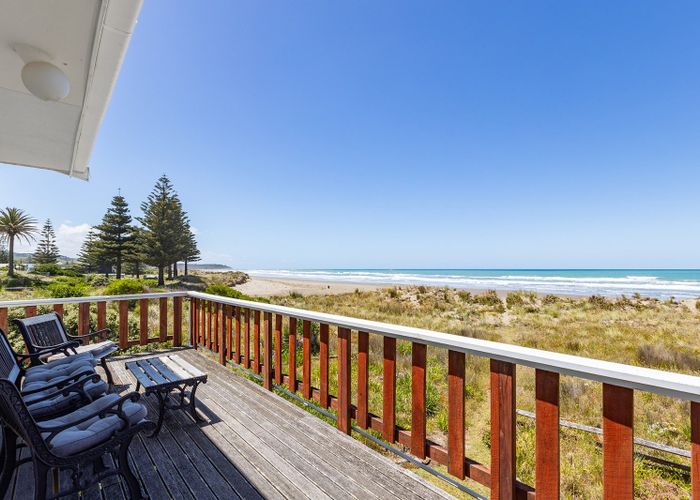 at 97 Blue Pacific Parade, Riversdale Beach