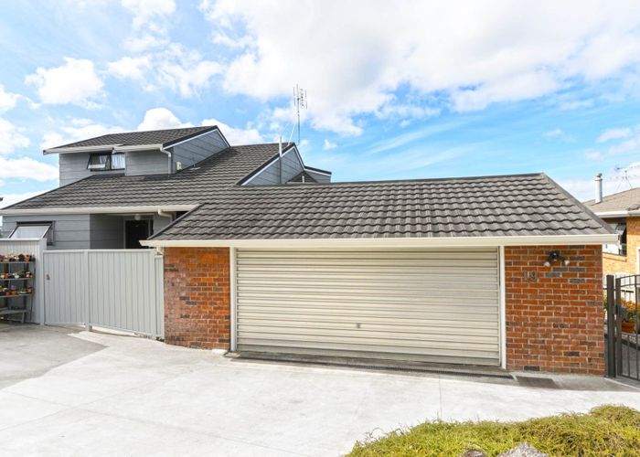  at 19 White Heron Drive, Massey, Waitakere City, Auckland