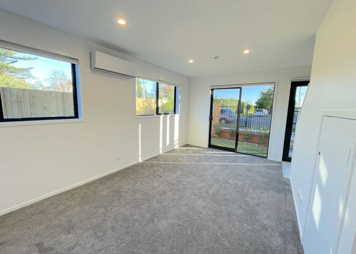  at 1/10 Yeovil Road, Te Atatu Peninsula, Auckland