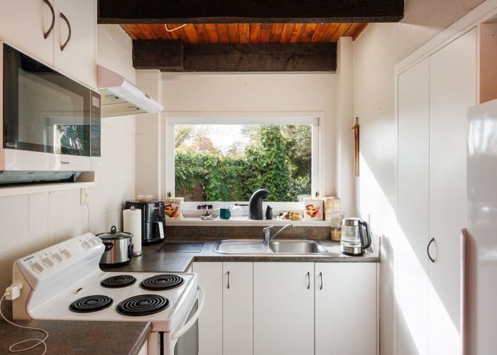  at 43E Manuka Street, Hokowhitu, Palmerston North, Manawatu / Whanganui