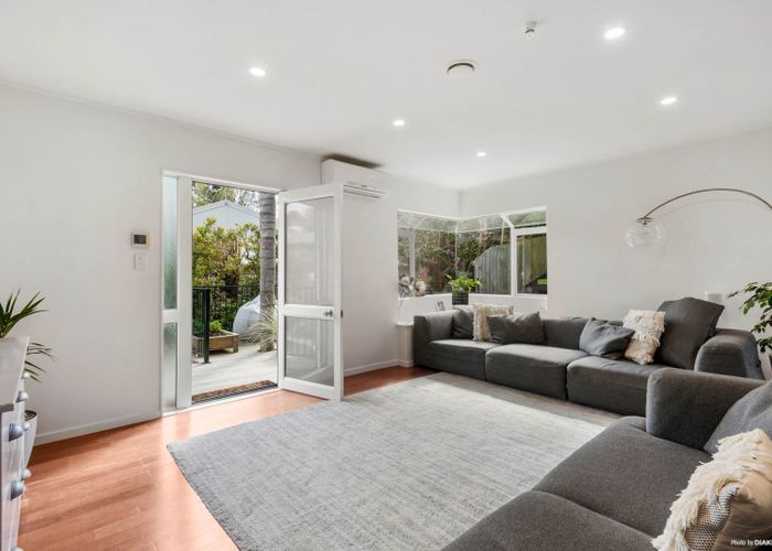  at 22 Springtime Crescent, Stanmore Bay, Whangaparaoa