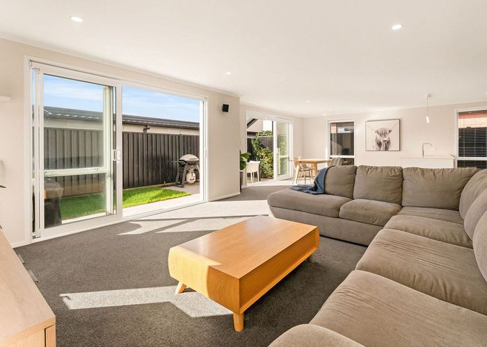  at 27 Empire Crescent, Papamoa, Tauranga, Bay Of Plenty